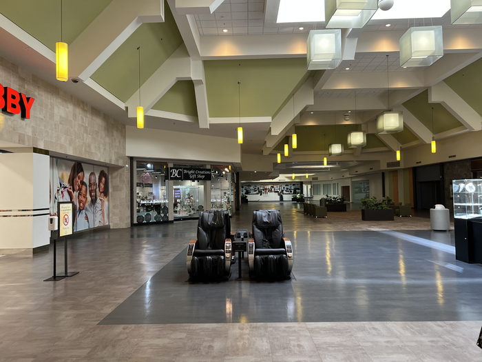 Macomb Mall - July 22 2022